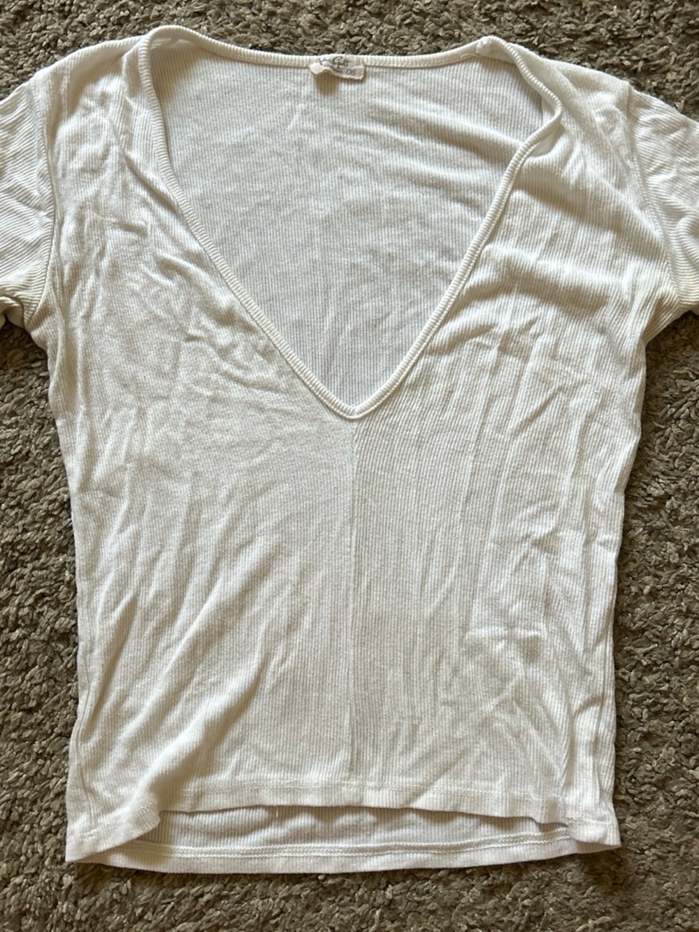Brandy Melville White V-Neck Ribbed Short Sleeve Top
